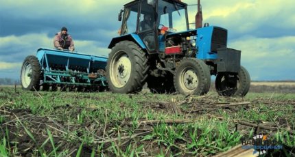 Российских аграриев предупредили о сложностях в модернизации сельхозтехники