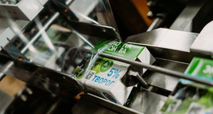 «ЭкоНива» запускает творожный цех на Аннинском молочном заводе