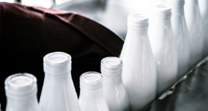 В АКОРТ заявили о продолжении реализации молочной продукции, несмотря на DDoS-атаки