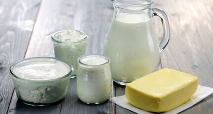 ФАС РФ поручила собрать информацию о переработчиках молока в регионах